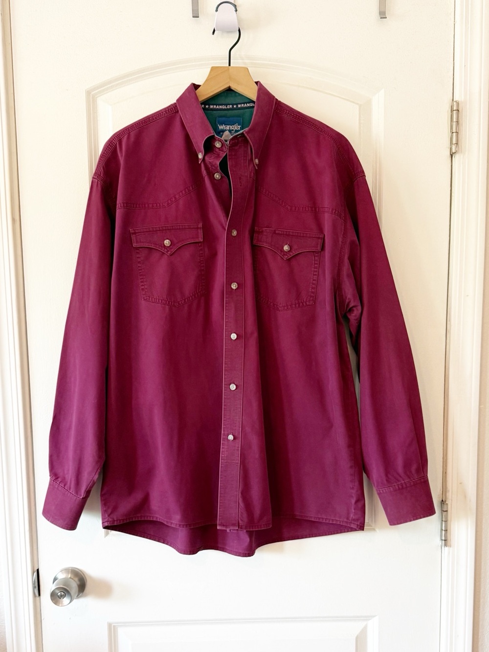 Vintage Wrangler Western Men’s Maroon Button Down Shirt Cowboy